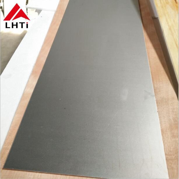 Титановая пластина GR12